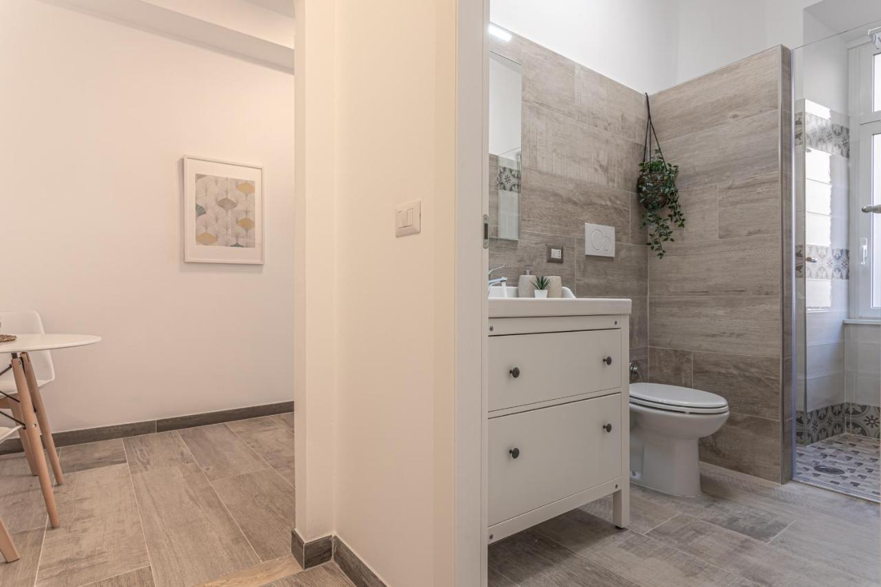 Adriana'S Suites In Prati Close To Vatican Museum Roma Esterno foto